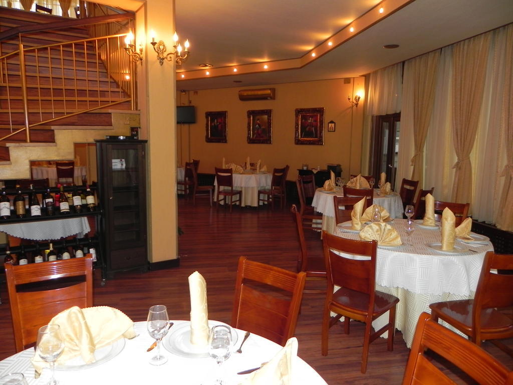 Hestia Hotel كالاراش المظهر الخارجي الصورة